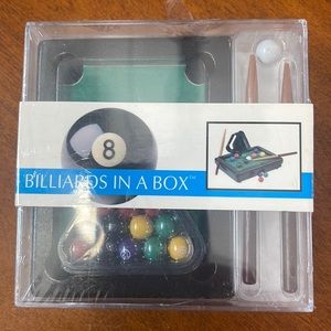 Billiards in a box. By Toysmith